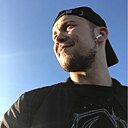 Знакомства: Макс, 30 лет, Волжский