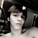 Знакомства: Антон, 18 лет, Новосибирск