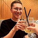 Знакомства: Михаил, 20 лет, Санкт-Петербург