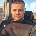 Знакомства: Олег, 33 года, Гатчина