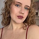 Знакомства: Полина, 25 лет, Талдыкорган