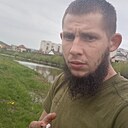 Знакомства: Гриша, 26 лет, Киев