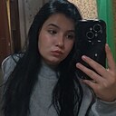 Знакомства: Арина, 19 лет, Казань
