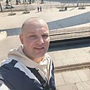 Знакомства: Максим, 31 год, Винница