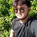 Знакомства: Ali, 22 года, Екатеринбург