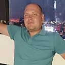 Знакомства: Олег, 38 лет, Калуга