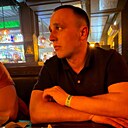 Знакомства: Артем, 26 лет, Белгород
