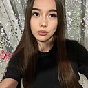 Знакомства: Карина, 20 лет, Алматы