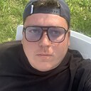 Знакомства: Денис, 32 года, Челябинск
