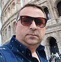 Знакомства: Ciprian, 43 года, Suceava