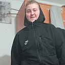 Знакомства: Слава, 18 лет, Тюмень