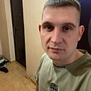 Знакомства: Максим, 31 год, Тюмень