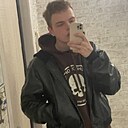 Знакомства: Влад, 18 лет, Владивосток