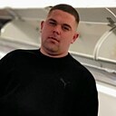 Знакомства: Валерий, 27 лет, Тюмень