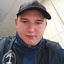 Знакомства: Илья, 18 лет, Шира