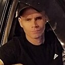 Знакомства: Денис, 35 лет, Корсаков