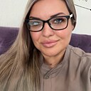 Знакомства: Юлия, 41 год, Санкт-Петербург