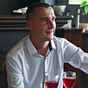 Знакомства: Виталий, 22 года, Кингисепп