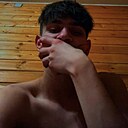 Знакомства: Максим, 19 лет, Домодедово