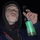 Знакомства: Кирилл, 18 лет, Харьков