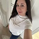 Знакомства: Анна, 29 лет, Москва