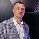 Знакомства: Илья, 34 года, Саратов