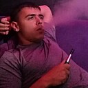 Знакомства: Romik, 32 года, Уссурийск