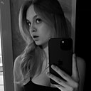 Знакомства: Polina, 18 лет, Санкт-Петербург