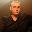 Знакомства: Юрий, 21 год, Москва