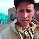 Знакомства: Евгений, 34 года, Красноуральск