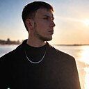 Знакомства: Дмитрий, 21 год, Пермь