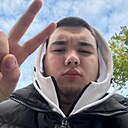 Знакомства: Витя, 19 лет, Москва