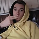 Знакомства: Макар, 28 лет, Чебаркуль