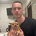 Знакомства: Виктор, 30 лет, Саратов