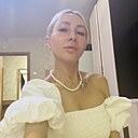 Знакомства: Алена, 31 год, Москва