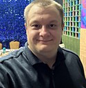 Знакомства: Артем, 32 года, Биробиджан