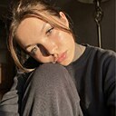 Знакомства: Кристина, 21 год, Луганск