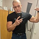 Знакомства: Руслан, 32 года, Луганск