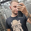 Знакомства: Виктор, 31 год, Уссурийск