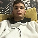 Знакомства: Артем, 18 лет, Барановичи