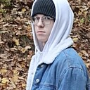Знакомства: Артём, 23 года, Узловая