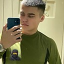 Знакомства: Юнир, 20 лет, Уфа