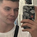 Знакомства: Евгений, 24 года, Старый Оскол