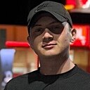 Знакомства: Данил, 22 года, Рудный