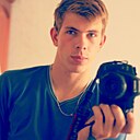 Знакомства: Максим, 32 года, Москва