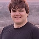 Знакомства: Егор, 24 года, Волжский