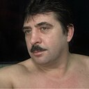 Знакомства: Мишка, 52 года, Мурманск