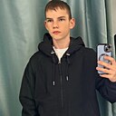 Знакомства: Саша, 19 лет, Астрахань