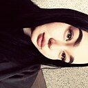 Знакомства: Алина, 18 лет, Омск