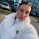 Знакомства: Дина, 27 лет, Минск